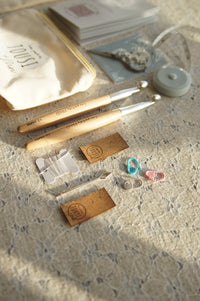 Pochette à outils CROCHETS Tout inclus - Les petits Tousi